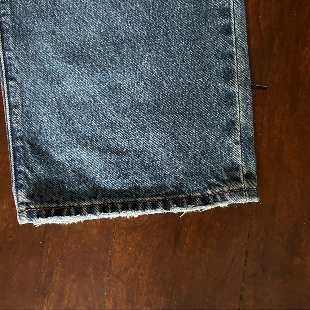 501® '90s Selvedge Women's Jeans - 32 x 32 - EUC - Picture 6 of 10